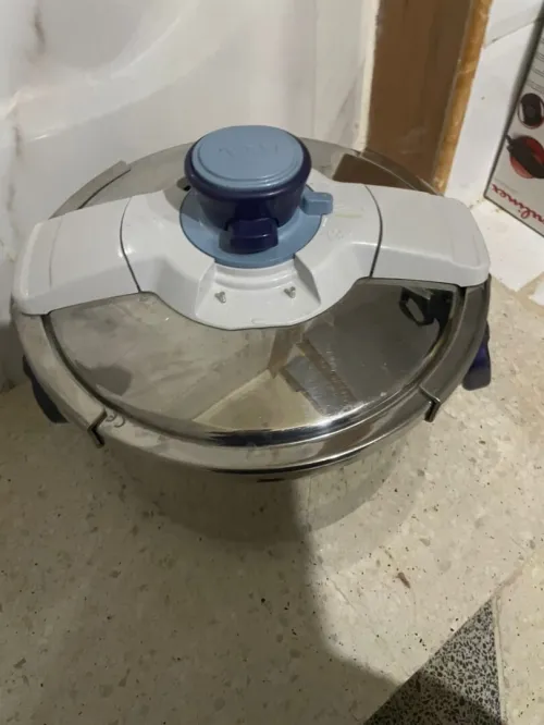 Cocotte neuve 