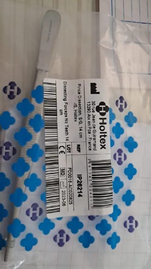 Boîte de petite chirurgie 