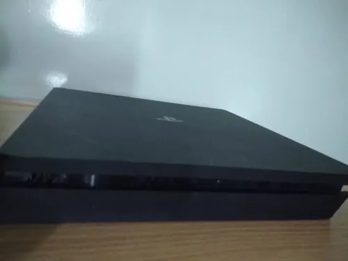 PS4 Slim