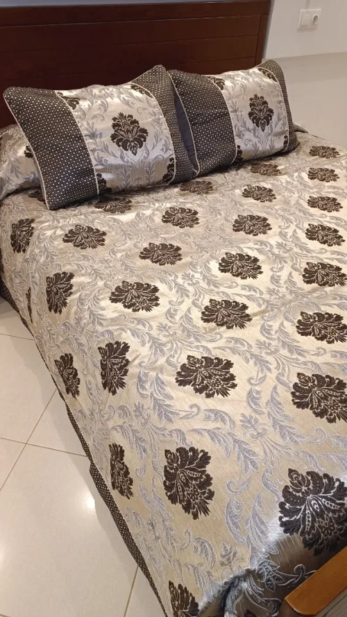 Couvre lit en brocard turc