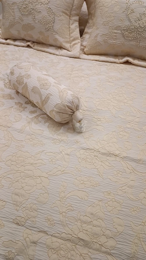 Couvre lit brocard pour mariée