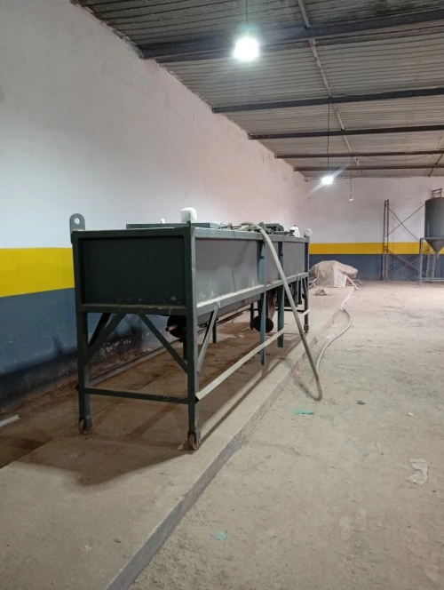 Vend matériel de recyclage de plastique