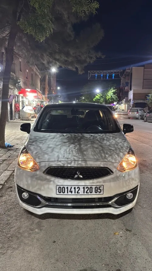 Mitsubishi Mirage 2020 Star