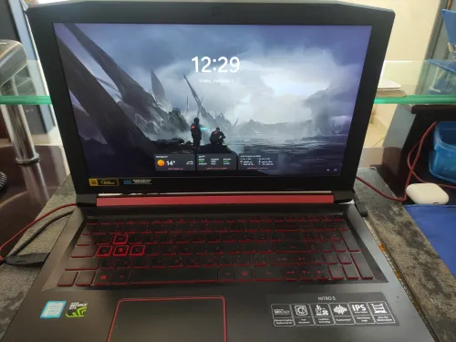 Nitro 5 515-52 laptop 