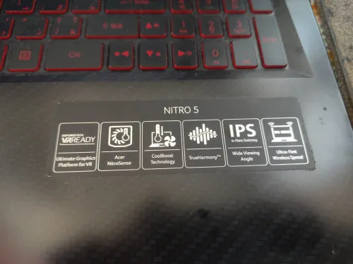 Nitro 5 515-52 laptop 