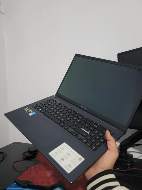 ASUS Vivobook 15 Pro OLED M3500QC | Ryzen 9 5900HX |16 Go RAM  | SSD NVMe 512 Go | RTX 3050  4 Go
