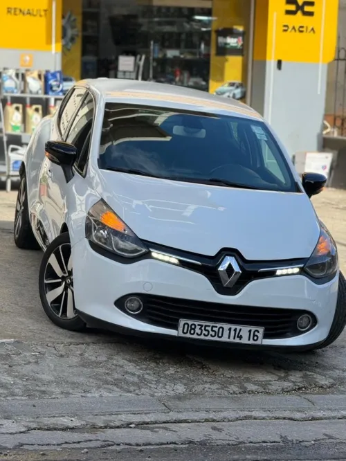 Renault Clio 4 2014 Seventeen