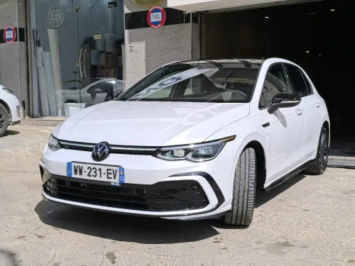 Volkswagen Golf 8 2025 R-Line