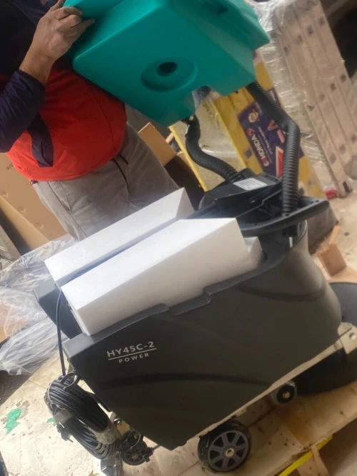 AUTO LAVEUSE