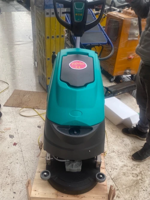 AUTO LAVEUSE