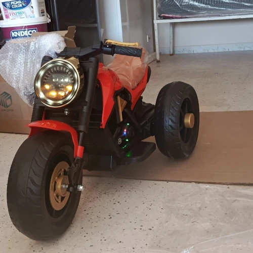 Voiture électrique pour enfants 