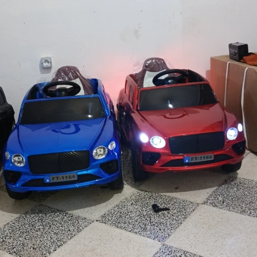 Voiture électrique pour enfants 