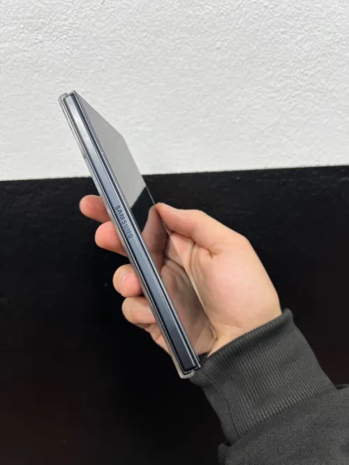 Samsung Z Fold 7