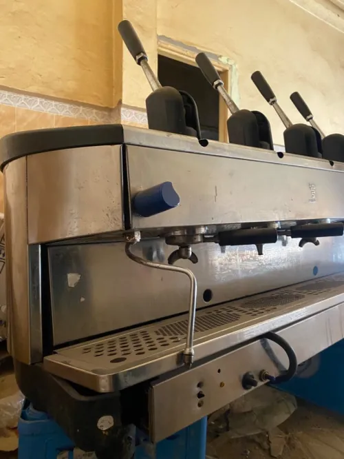 machine à café bezzera ellisse 4 bras
