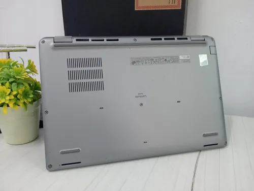 Pc Portable Dell latitude 5440 i5 13 ème génération avec son boîte