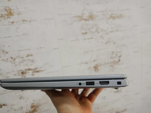 Latitude 5450 intel core Ultra 5 135U RAM 16G SDD: 512G samsung PM9C1a 