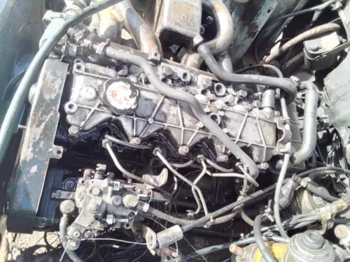 Moteur R25 diesel sans turbo avec boîte 