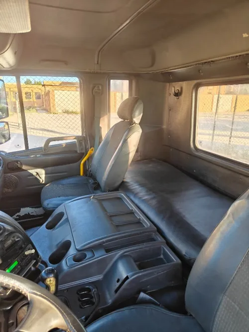 Hyundai hd270 
