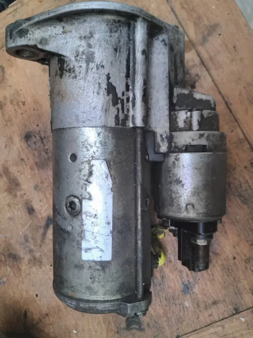 Piece moteur crafter 2l 4,silender