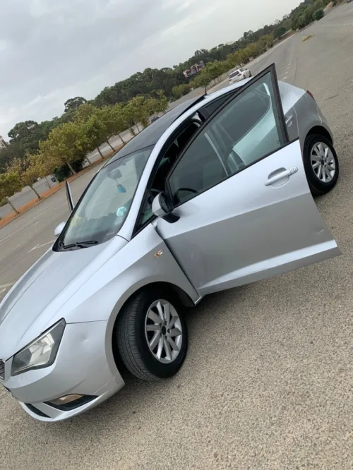 Seat Ibiza 2012 Fully +Toit ouvrant