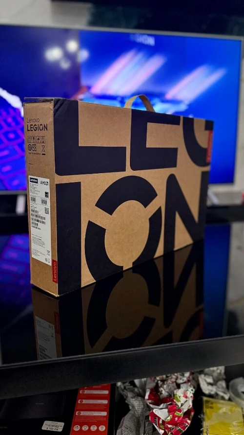 Legion 5 Ryzen 7 260 RTX 5060 16GB/512ssd 15.1" OLED 165Hz