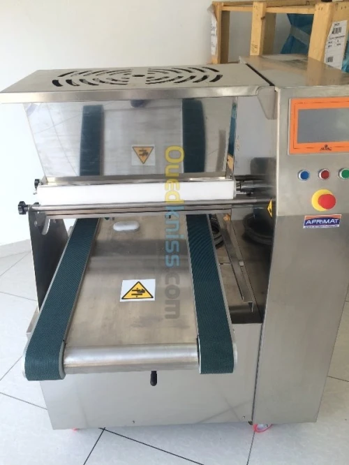 MACHINE DE BISCUITERIE EURODROP R 400
