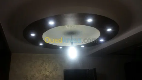 Electricien bâtiment.