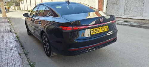 Volkswagen Passat 2025 Pro