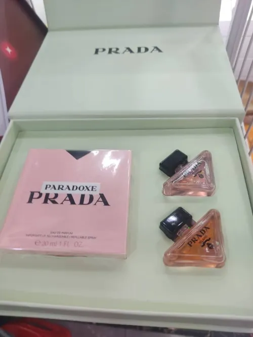 Coffret dior et parfums miniatures