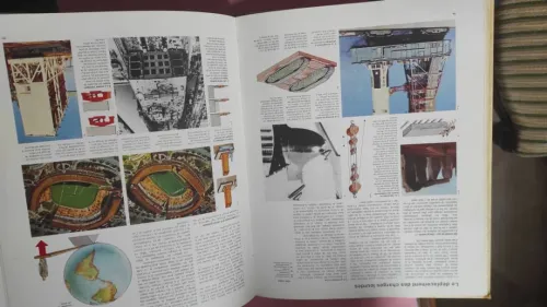 livre Larousse  Encyclopédie كتب لغوس