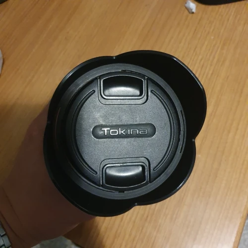 Tokina 17-35mm f4 ( NIKON FX ) LENS 17MM 21MM 28MM 35MM