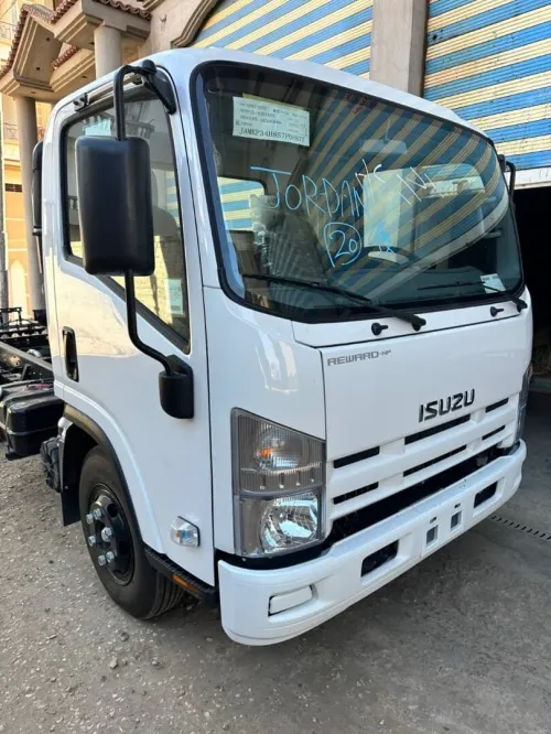 Isuzu Super jumbo reward-np 2025