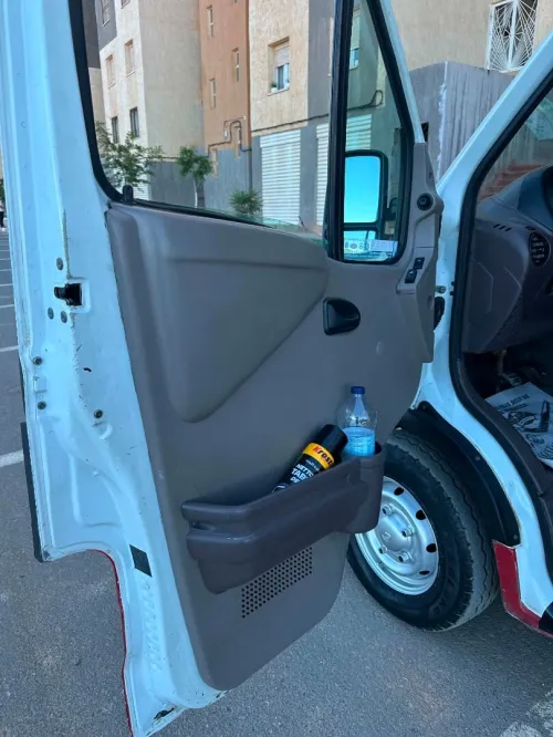 Renault Master 2.5 iveco 2000