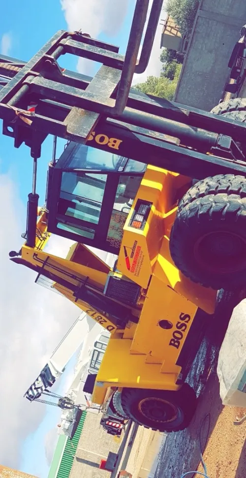 Location Clark 10/15/18/20/28 tonne et manito 18 mètre 
