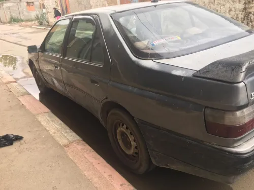 Peugeot 605 1992 605