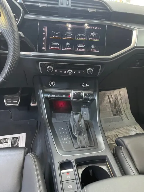 Audi Q3 2025 S lien