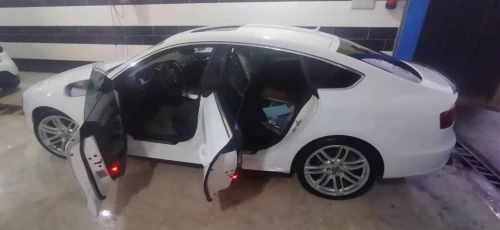 Audi A6 2012 A6