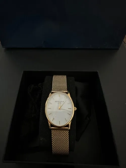 Montre originaux pour femme
