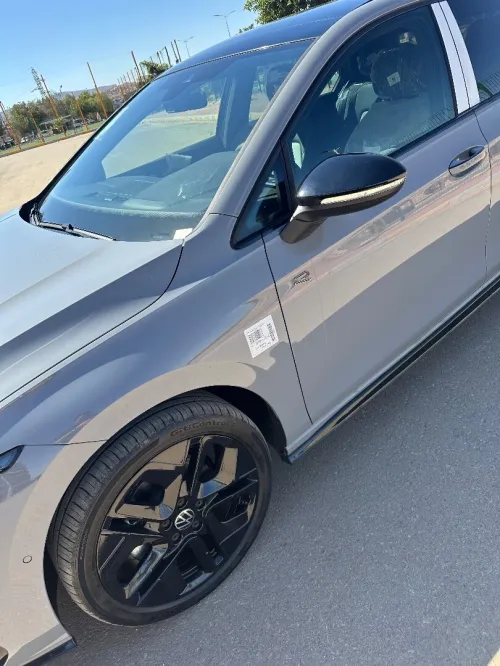 Volkswagen Golf 8.5 2025 R-line black edition