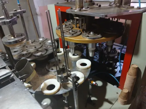 Machine Fabrication des gobelets en papier  صناعة الاكواب الورقية