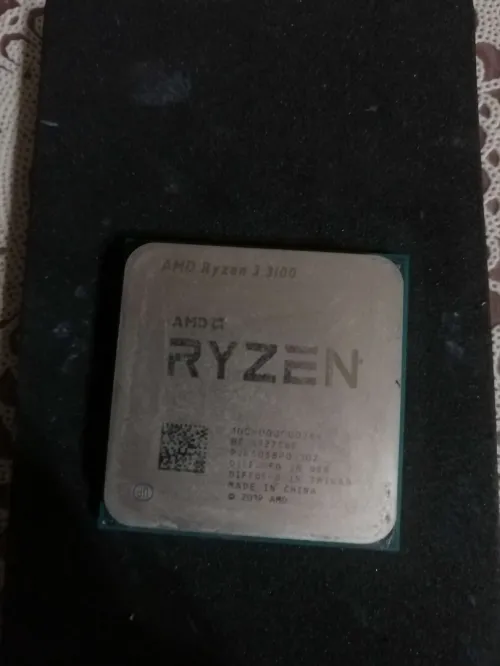  AMD RYZEN 3 3100 AVEC VENTILATEUR