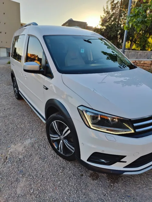 Volkswagen Caddy 2019 Alltrack