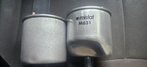 Filtre a air gasoil neuf 
