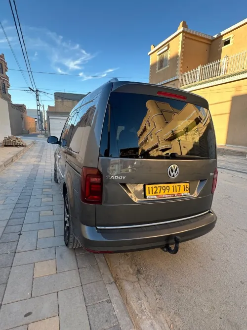 Volkswagen Caddy 2017 Highline