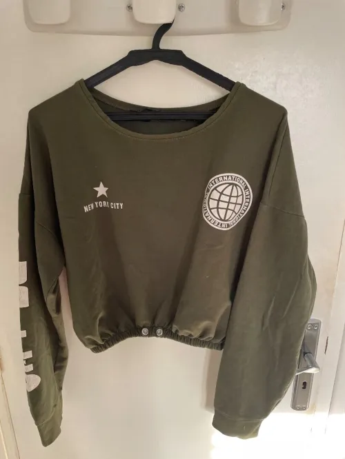 Pull vert NEW YORK ultra tendance Style street Comme neuf