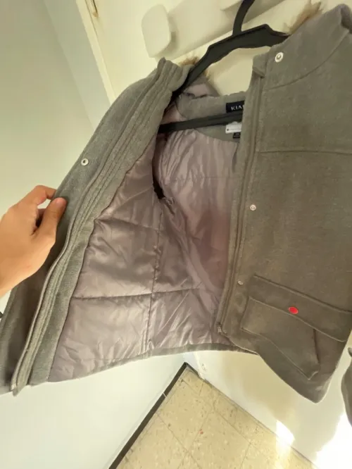 Veste Kiabi grise avec fourrure Taille 12 ans Très bon état