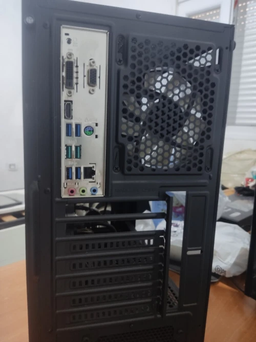 Pc gamer ryzen7 5700g