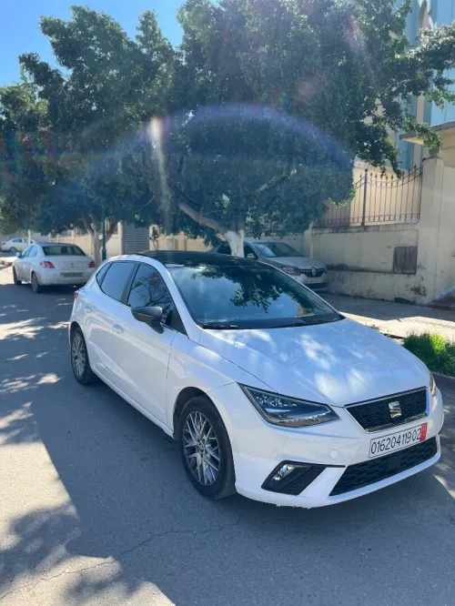Seat Ibiza 2019 HIGH