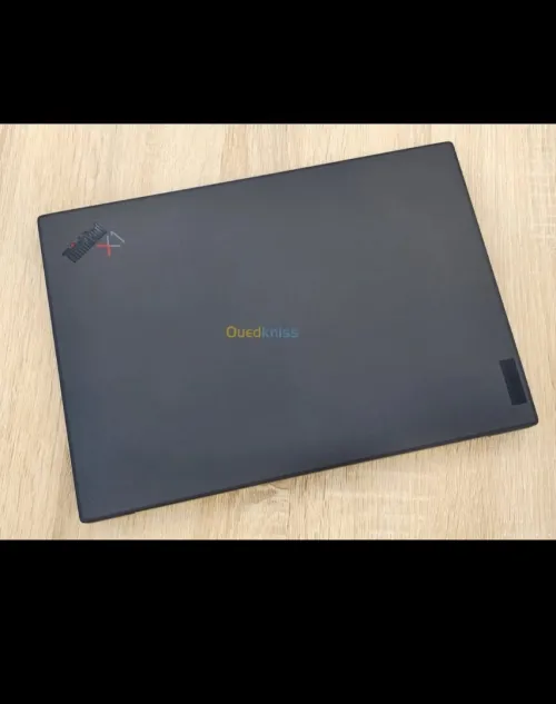 LENOVO THINKPAD X1 CARBON GEN11 I7-13th 16G 512G SSD 14 Inch 2.8K OLED