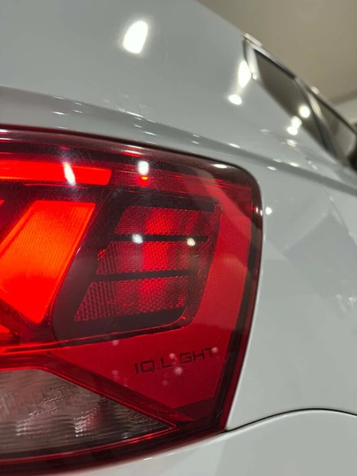 Volkswagen Taos 2022 SE Black 